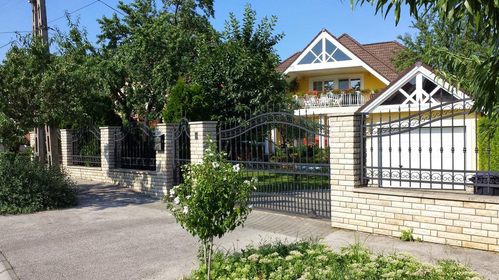 Tündérlak Vendégház Balatonfüred Extérieur photo